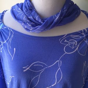 Blue/wh tunic